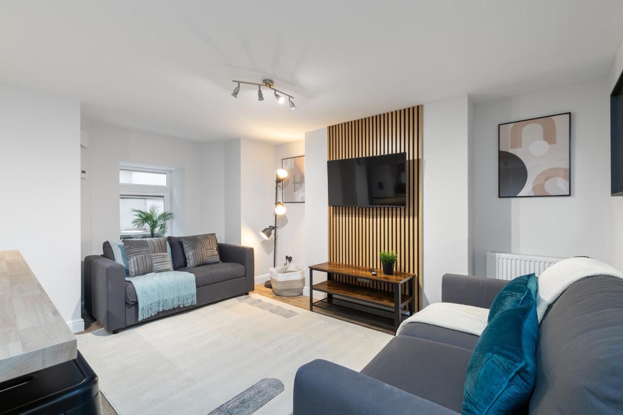 Luxury Lower-Level One Bed Apt ليدز المظهر الخارجي الصورة